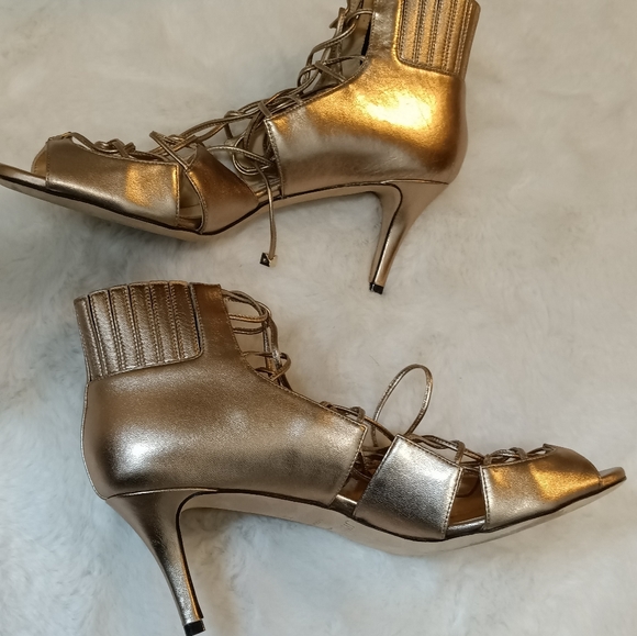 Jimmy Choo Heels - Picture 4 of 12